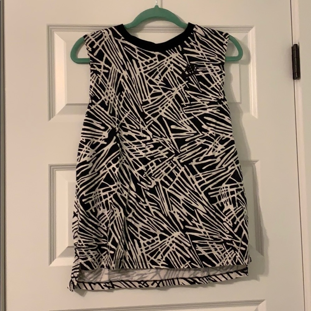 Nike sportswear tank